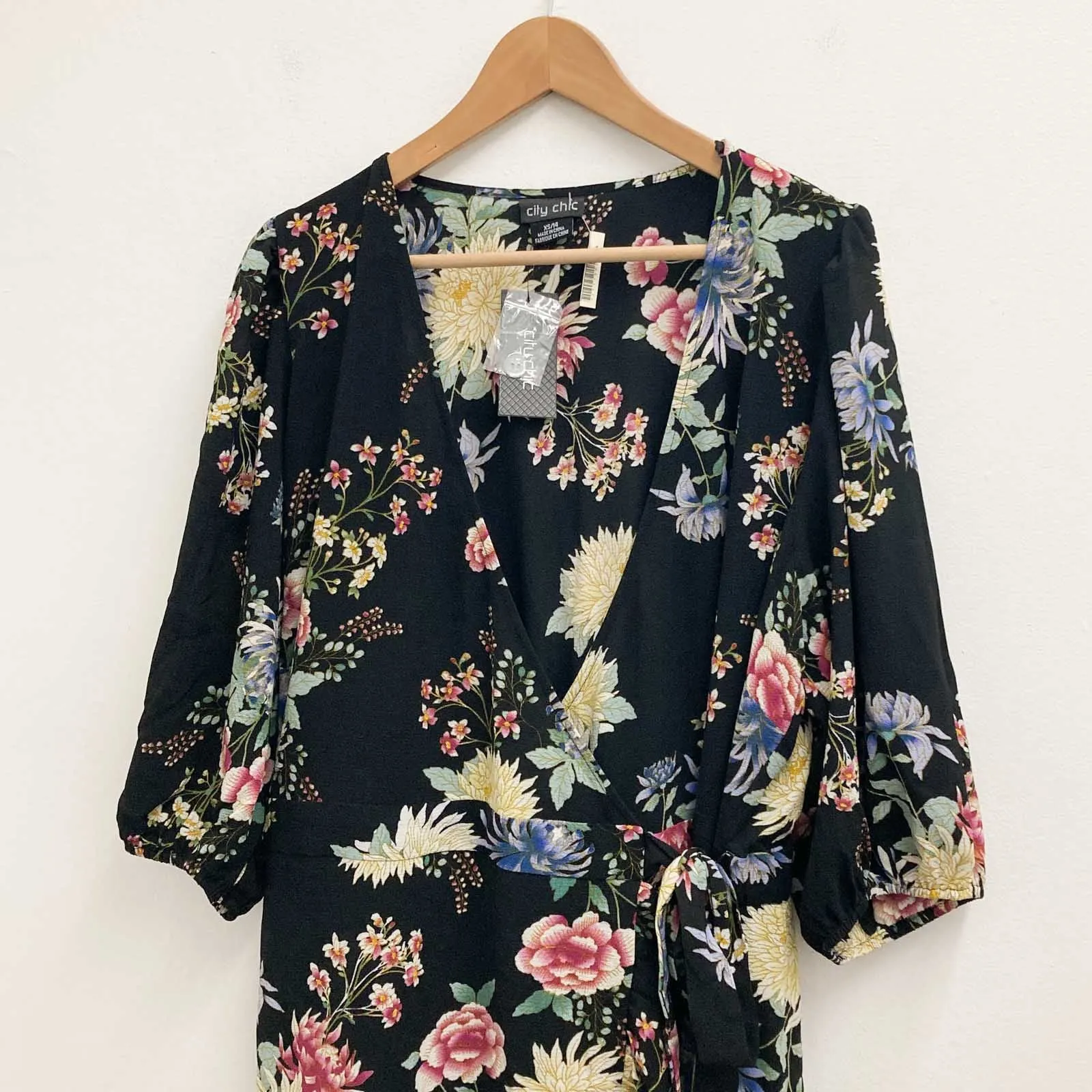 City Chic Black Floral Print V-Neck Mini Wrap Dress UK 14