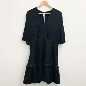 City Chic Black Lace Panelled V-Neck Short Dress UK 14