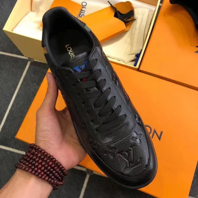EI -LUV Casual Low Black Sneaker