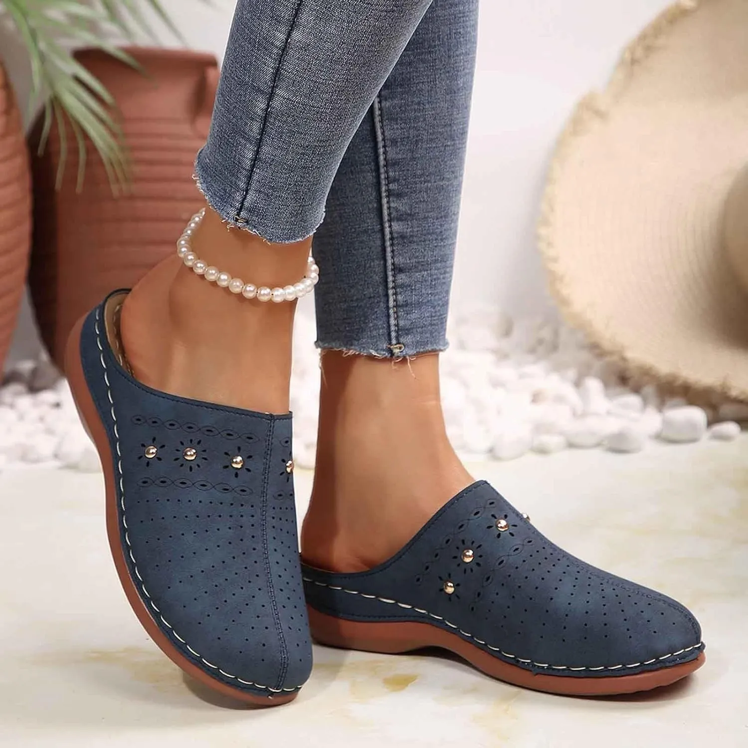 Women's Sandals Comfortable Slippers Casual Beach Slip-On Shoes for Everyday Wear Stylish Summer Footwear