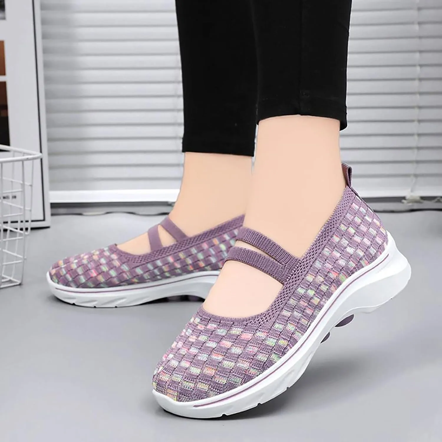 Women's Shoes Sneakers Lightweiht Breathable Mesh Soft Sole Sport Shoes Comfort Casual Non Slip Walking Workout Shoes